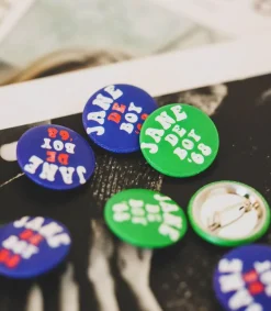 Best Badge En Tissu Jane De Boy '68 Navy Femme Badges & Porte-clés