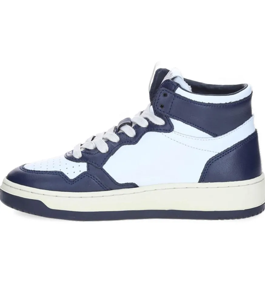 Best Baskets Medalist Mid White/Blue Femme Baskets