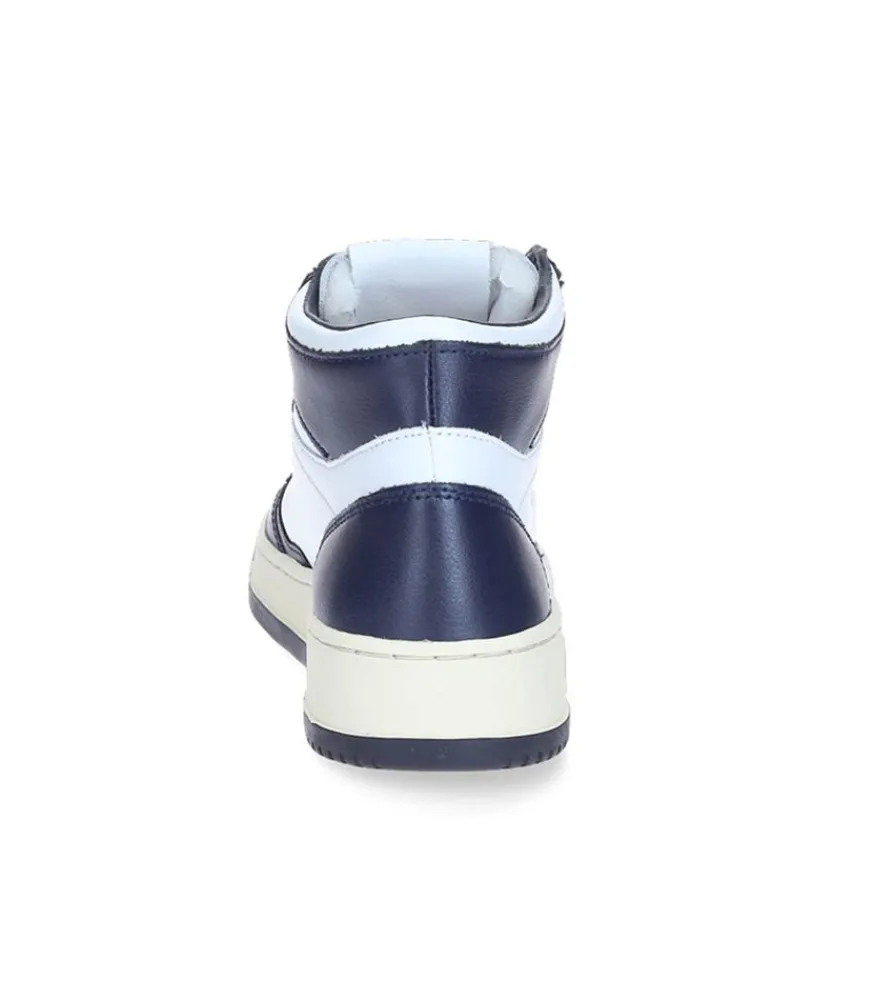 Best Baskets Medalist Mid White/Blue Femme Baskets