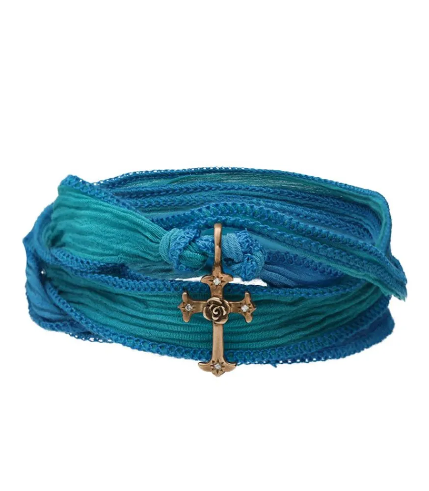 Discount Bracelet En Soie A Nouer Et Charm Mariel Cross En Bronze Et Diamant Femme Bracelets