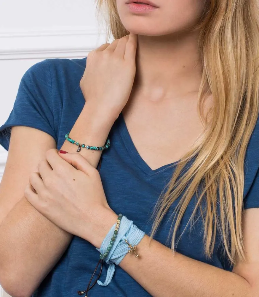 Discount Bracelet En Soie A Nouer Et Charm Mariel Cross En Bronze Et Diamant Femme Bracelets