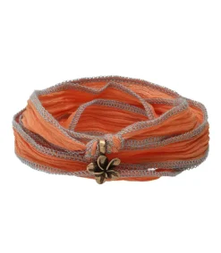 Bracelet En Soie A Nouer Et Charm Frangipani Flower En Bronze Femme Bracelets