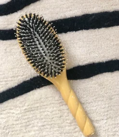 Sale Brosse N.03 L'Indispensable Douceur Jaune Safran Femme Accessoires Cheveux