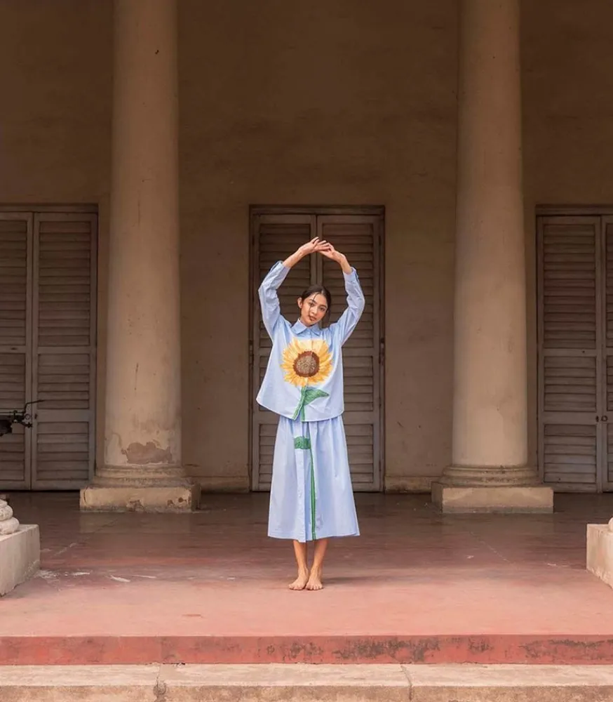 Hot Chemise Alma Tournesol Ciel Femme Hauts