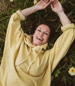 Hoodie Super Oversized Soft Yellow X Jane De Boy Femme Mailles & Sweats