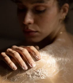 Online Le Soin Lavant Corps Femme Soins Visage & Corps