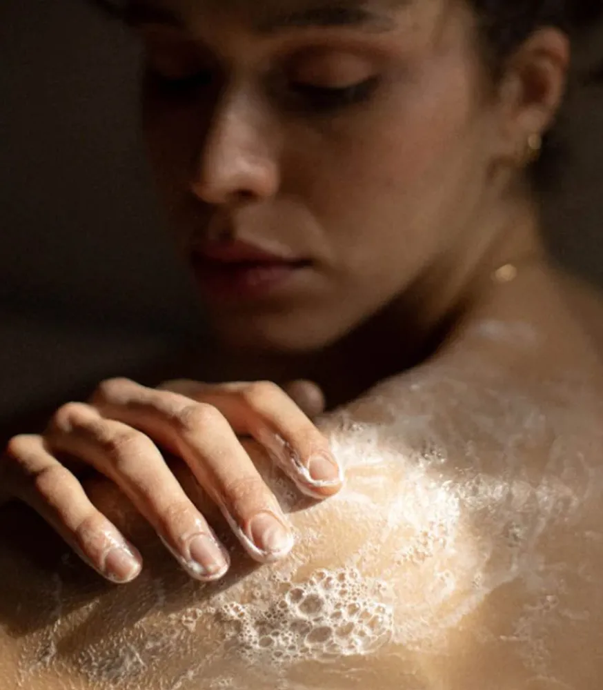 Online Le Soin Lavant Corps Femme Soins Visage & Corps