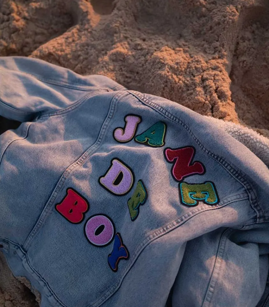 Clearance Patch The Letter R Femme Badges & Porte-clés